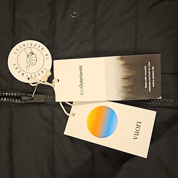 VUORI Steadfast Full Zip Hooded Jacket ~ Black Large L NWT - Picture 14 of 16